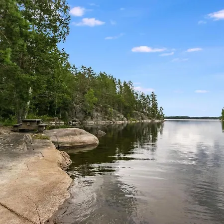 Lahukka By Interhome Hurissalo