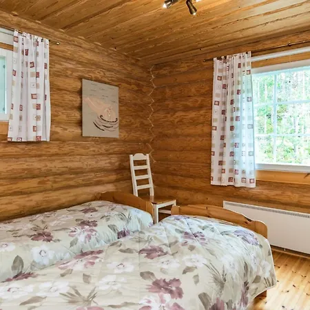 Lahukka By Interhome Hurissalo